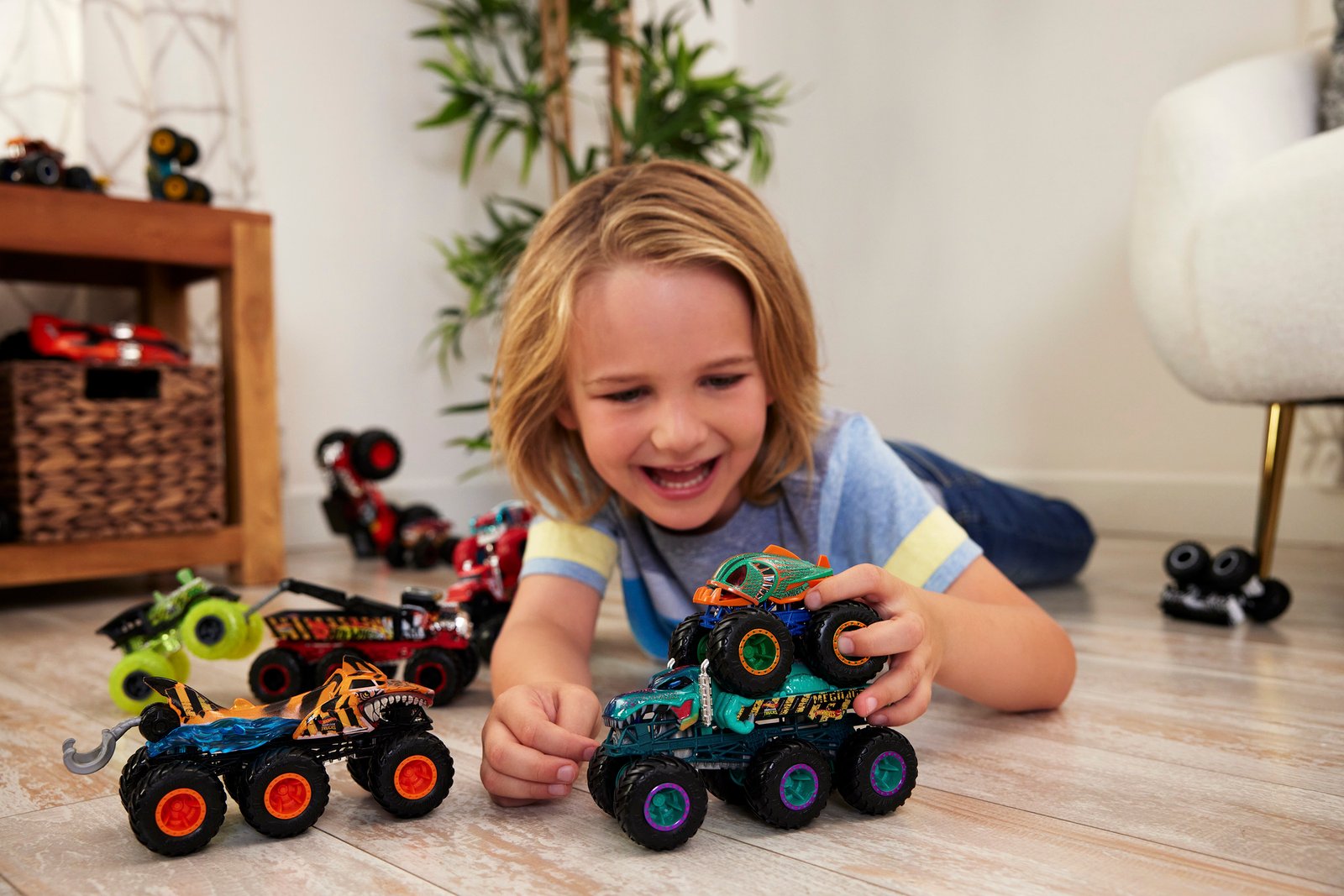 HOT WHEELS MONSTER TRUCKS 1:64 mastelio džipai (HWN86) – papildomas vaizdas 1