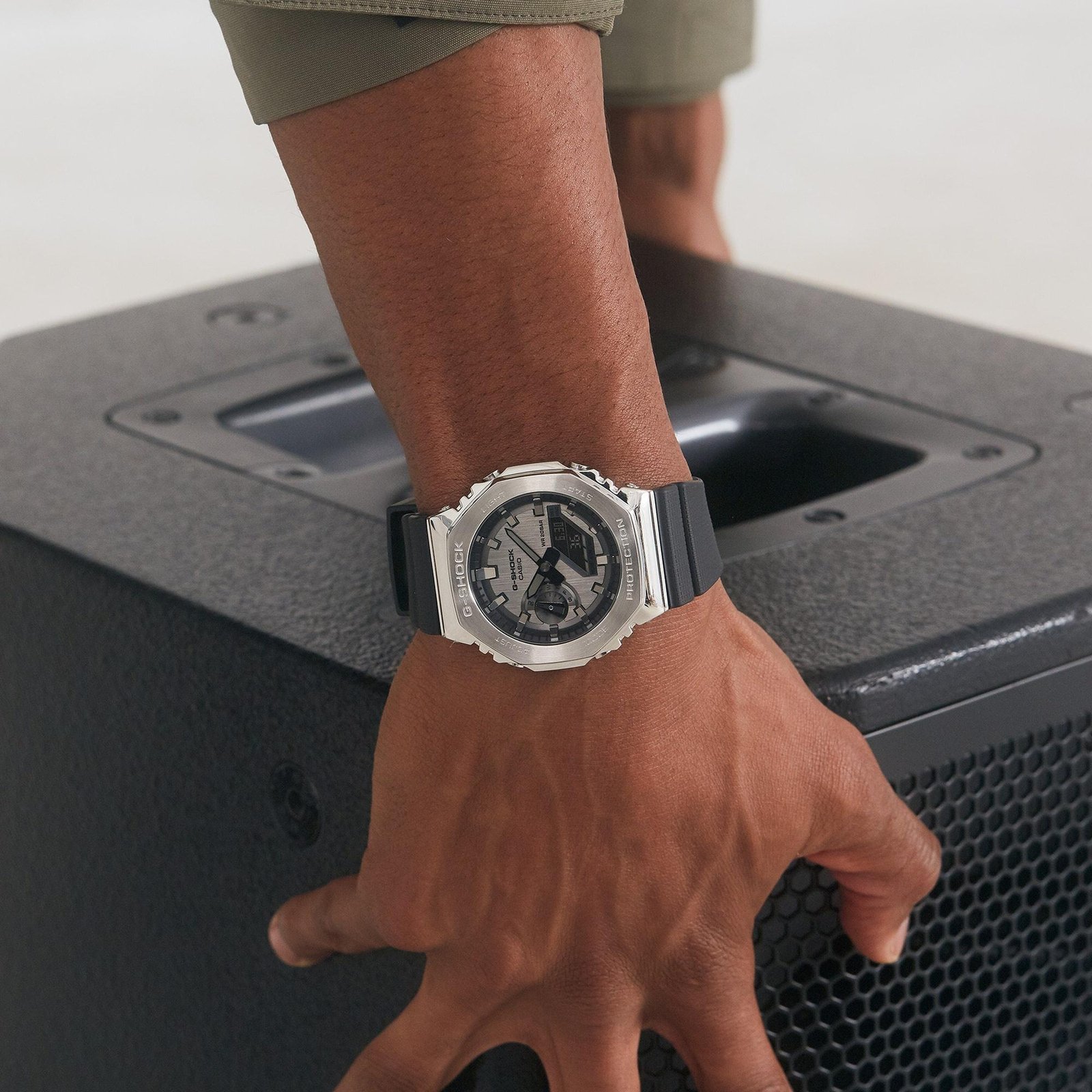 Laikrodis Casio G-Shock GM-2100-1AER – 7
