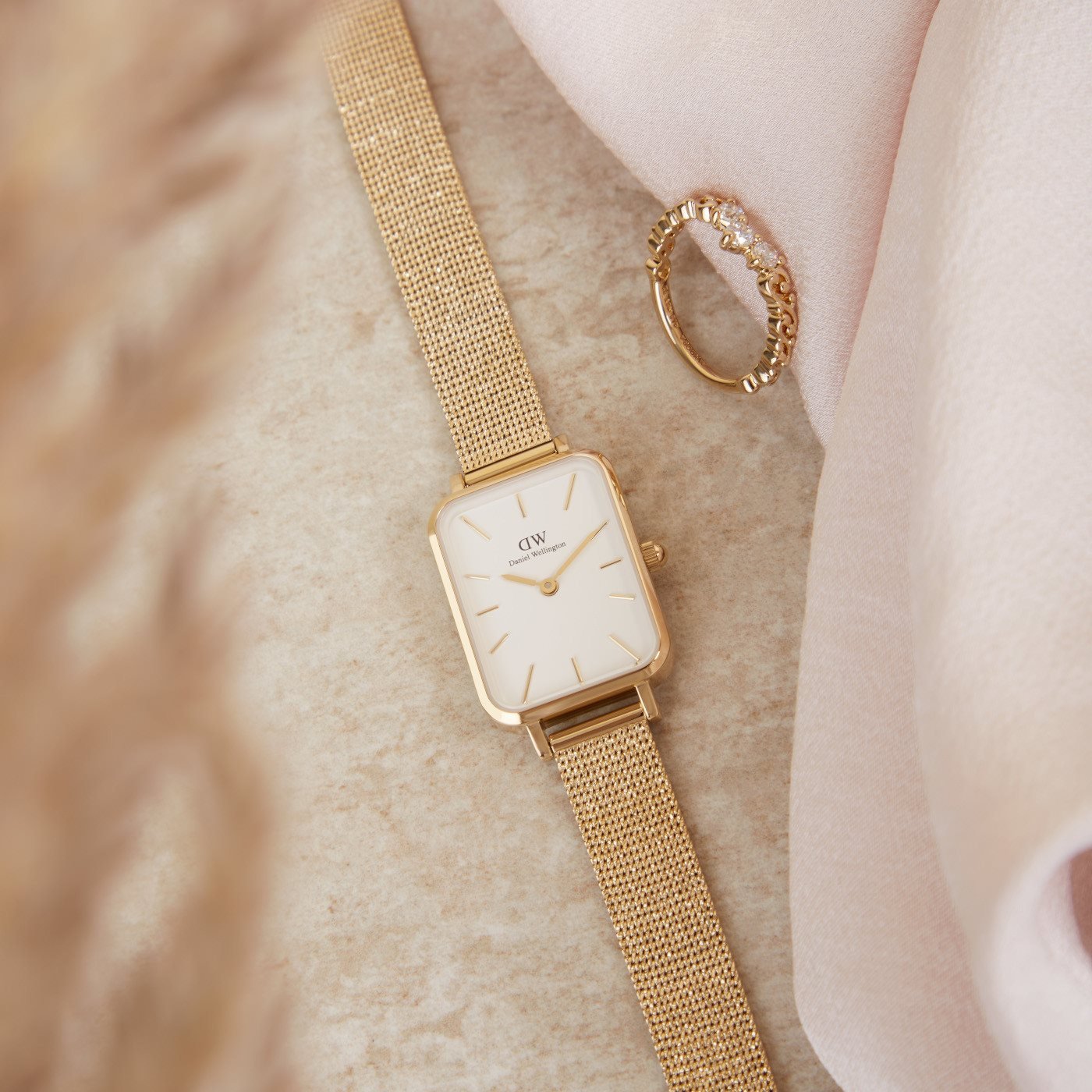 Moteriškas laikrodis DANIEL WELLINGTON Quadro Pressed Evergold 20 mm DW00100556 – 7