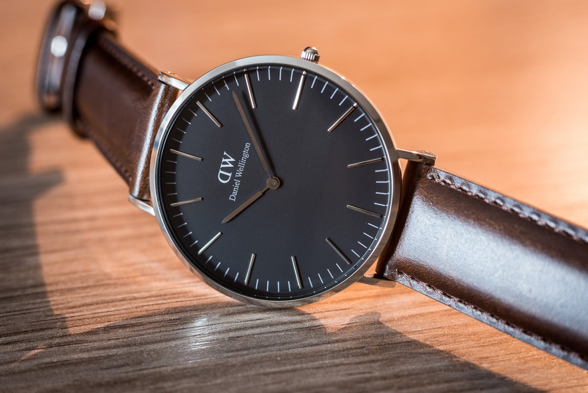 Moteriškas laikrodis DANIEL WELLINGTON Classic Black Sheffield DW00100131 – 2