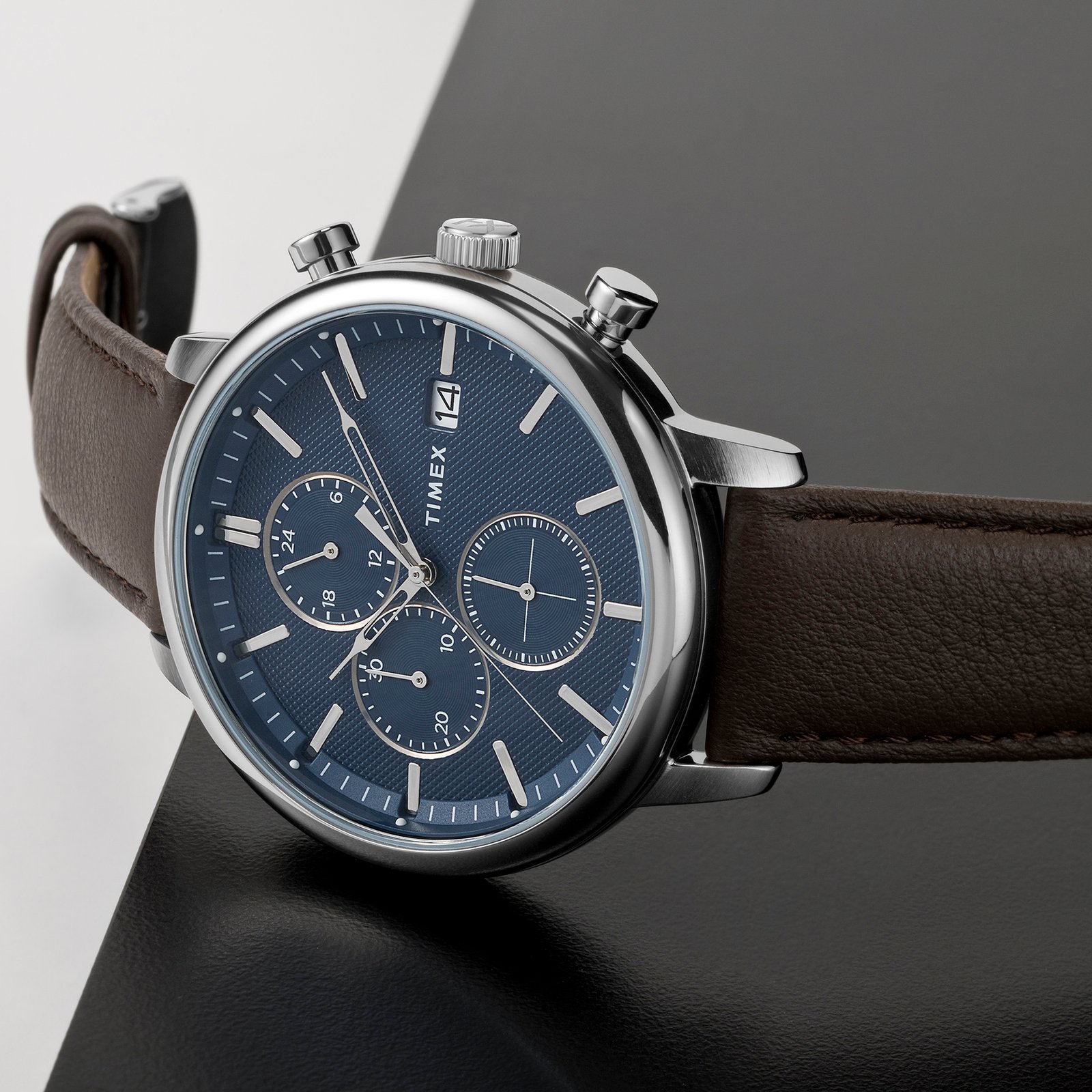 Vyriškas laikrodis TIMEX TW2W76200 - Image 4
